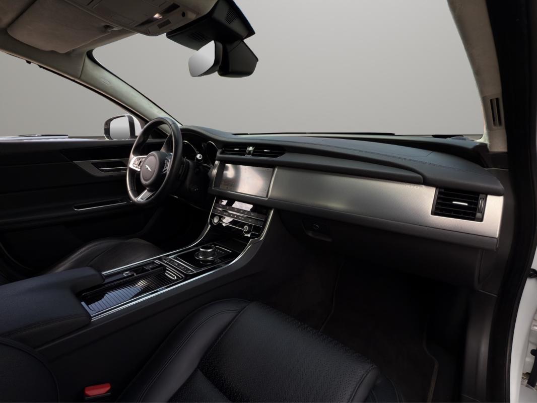 Jaguar Xf 2.0 D - 180 ch BVA Prestige