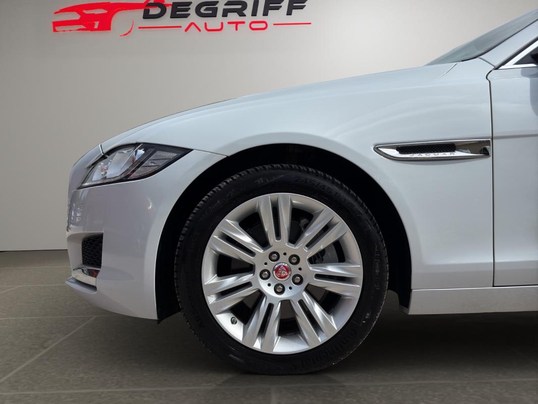 Jaguar Xf 2.0 D - 180 ch BVA Prestige