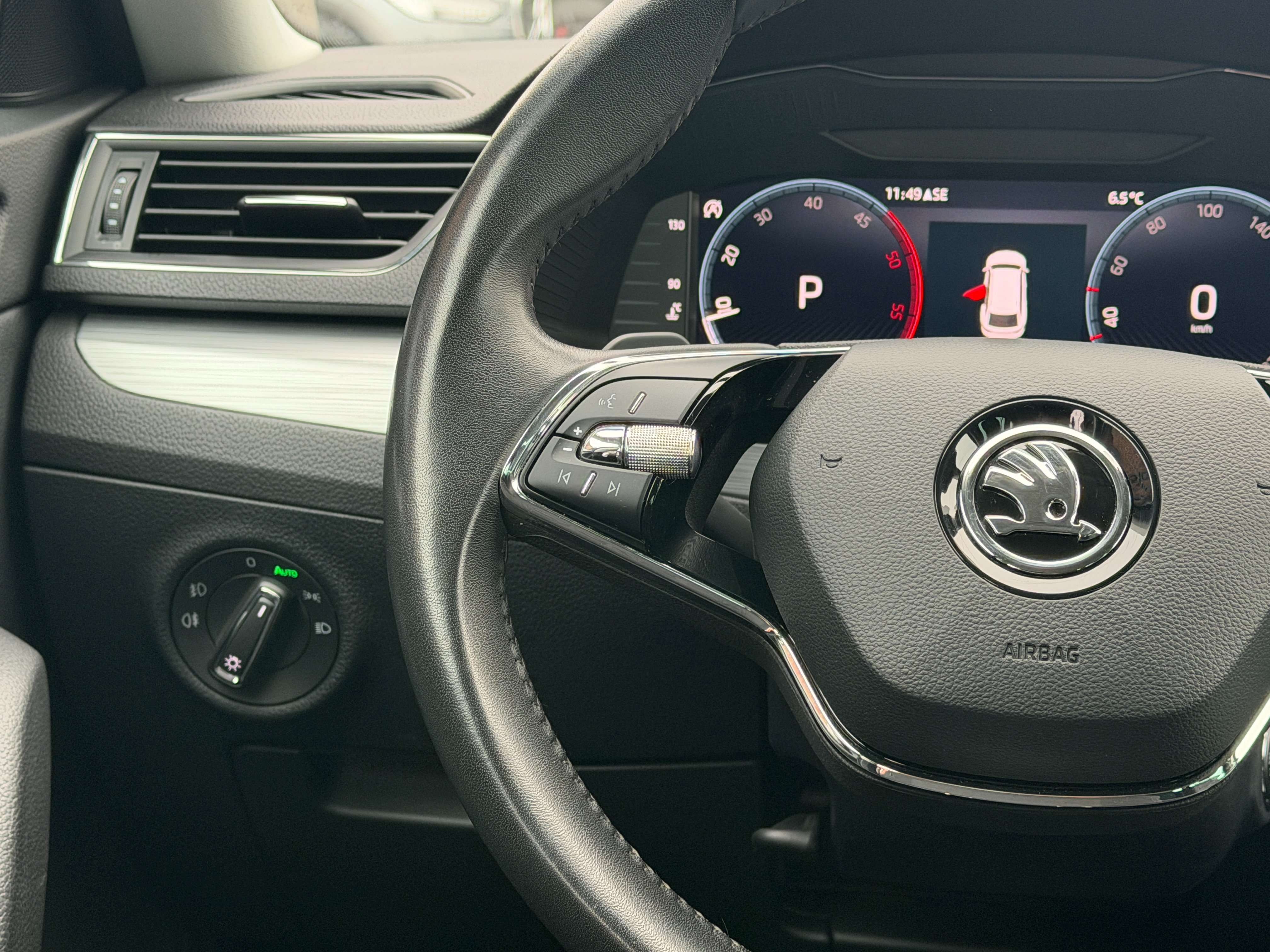 Skoda Superb Combi - Caméra - Sg chauffants - Cockpit digit