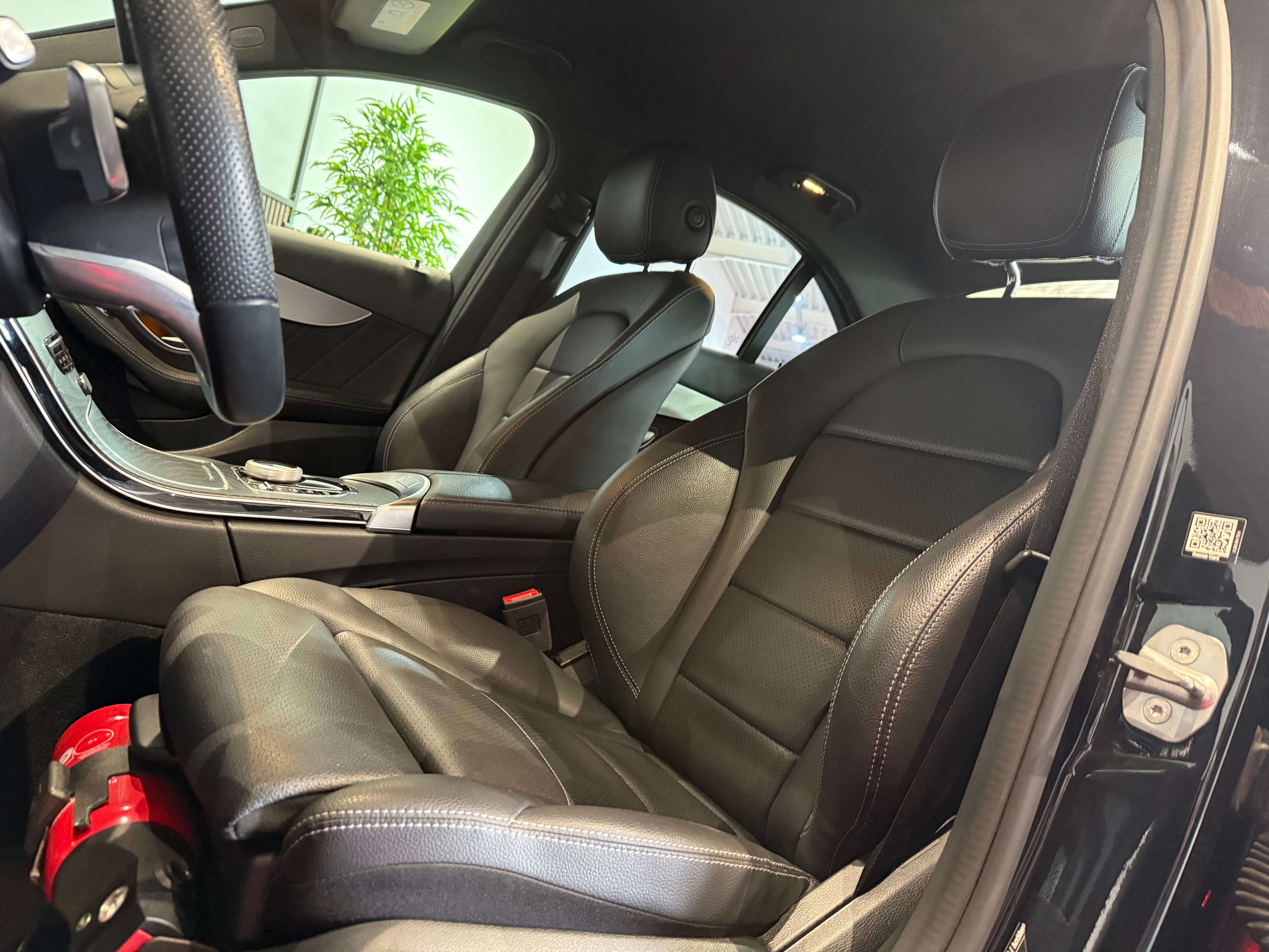 Mercedes-Benz C 180 d *AMG LINE*AUTOMATIQUE*GARANTIE 12MOIS*