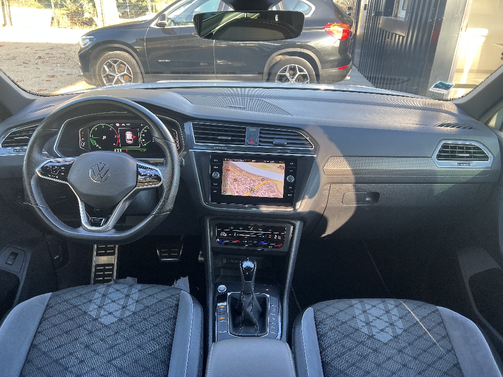 Volkswagen Tiguan 2.0 TDI 150 Black R-Line TVA Recuperable
