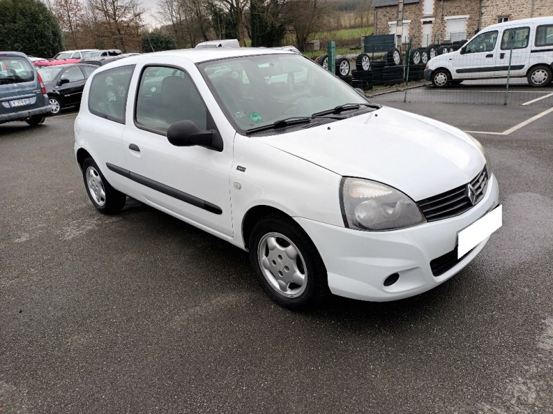 Renault CLIO II CAMPUS 1.2 16V 75CH AUTHENTIQUE ECO² 3P