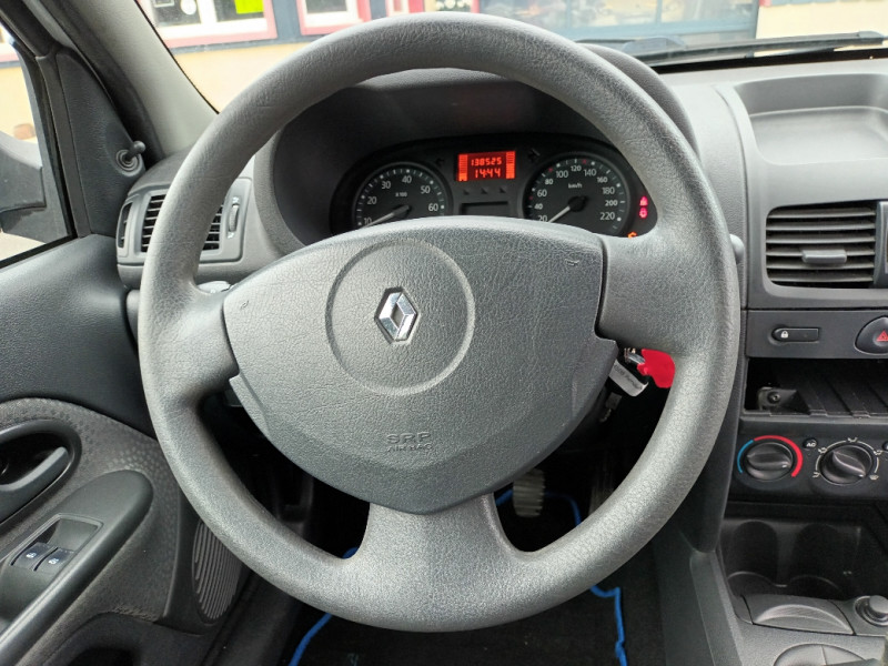 Renault CLIO II CAMPUS 1.2 16V 75CH AUTHENTIQUE ECO² 3P