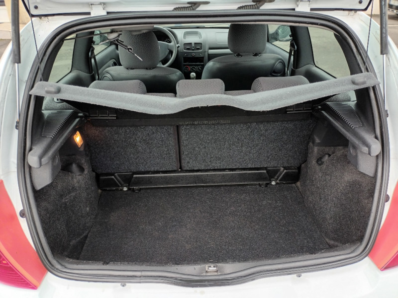 Renault CLIO II CAMPUS 1.2 16V 75CH AUTHENTIQUE ECO² 3P