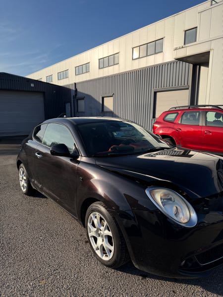 Alfa Romeo Mito Accidenté