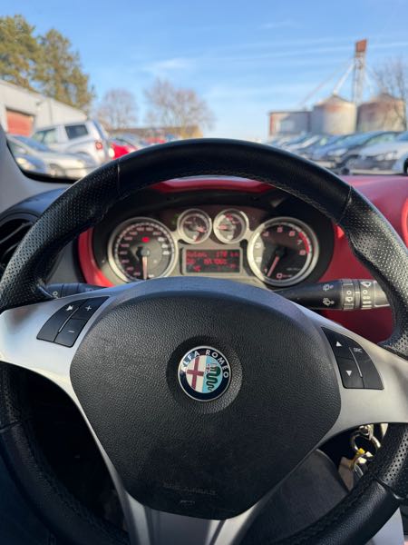 Alfa Romeo Mito Accidenté