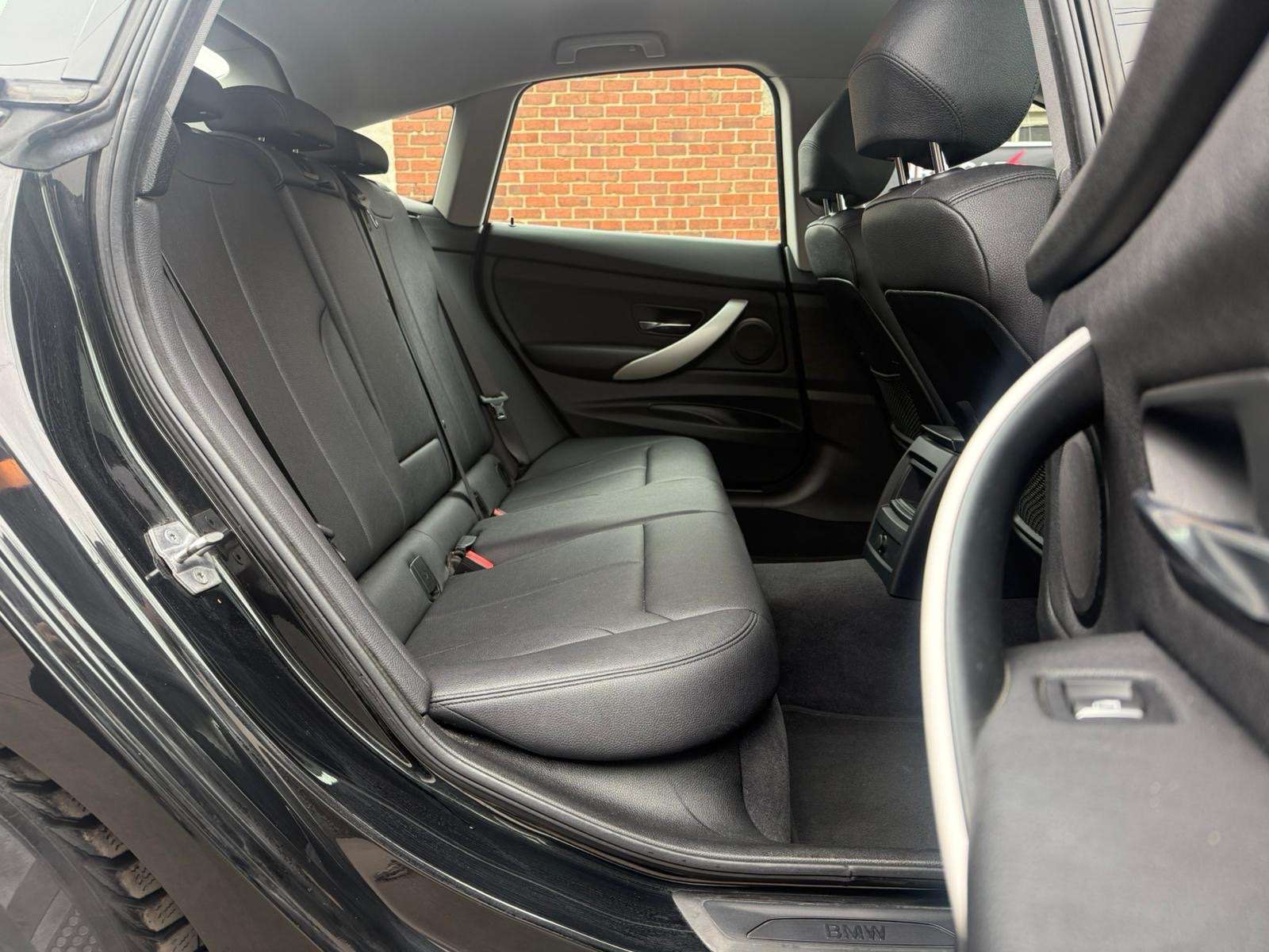BMW 318 Gran Turismo 318 d AdBlue