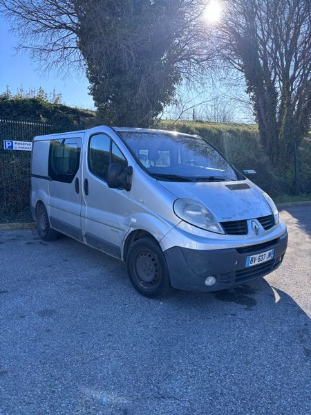 Renault Trafic FOURGON GRAND CONFORT L1H1 1200KG 2.5 DCI 150 BVR FAP