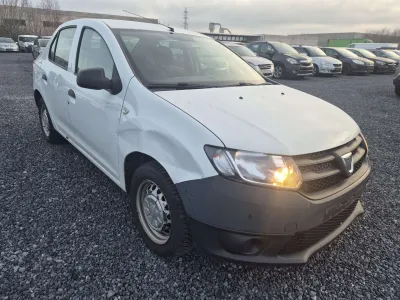 Dacia Logan 1.2i Ambiance//DEGATS CARROSSERIE//MARCHAND/EXPORT