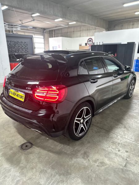 Mercedes-Benz Gla 220 CDI FASCINATION 7G-DCT