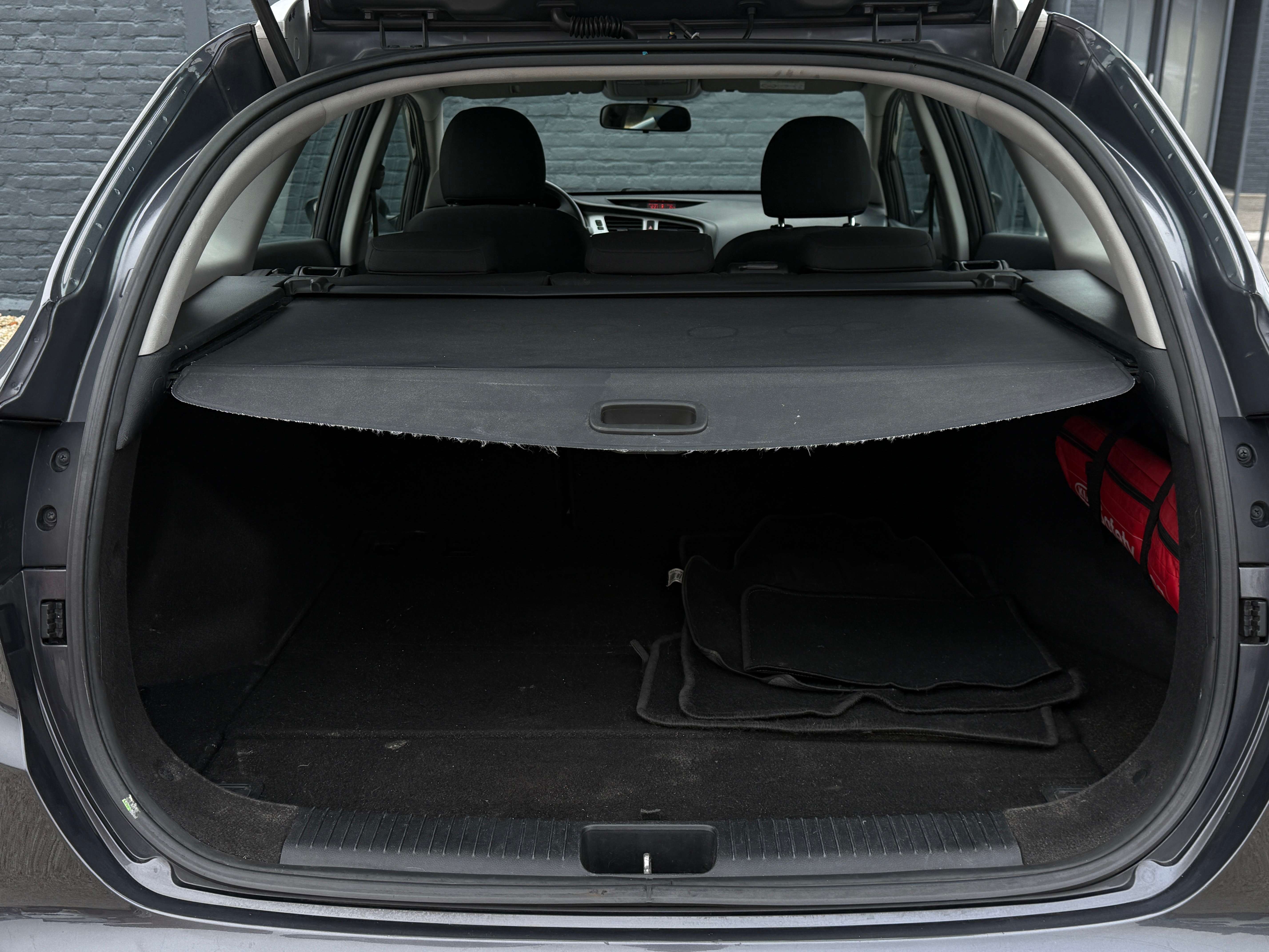 Kia Ceed SW / cee'd SW Cee'd SW 1.4i Easy A.c Euro 5b /// /// /// ///