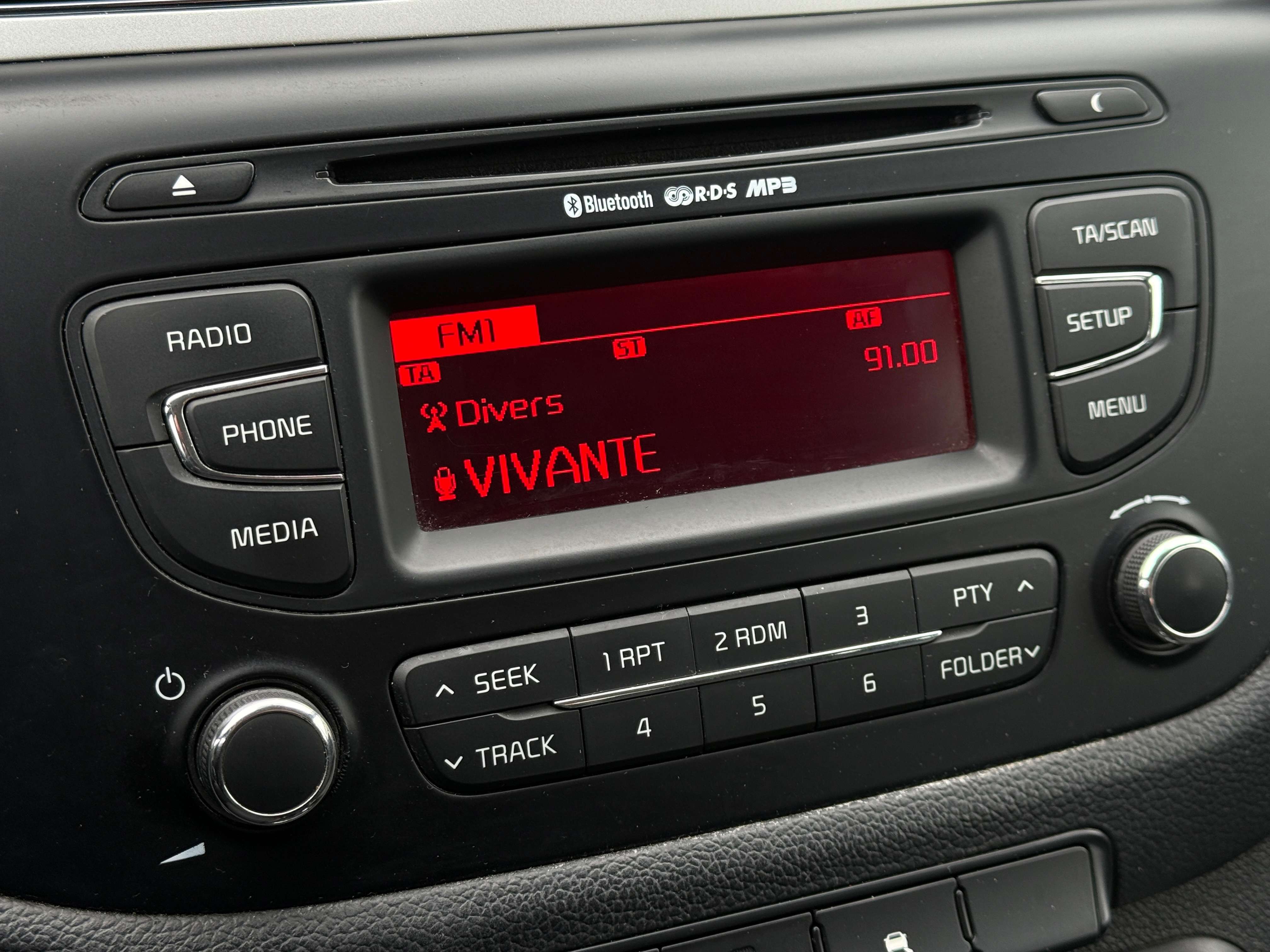 Kia Ceed SW / cee'd SW Cee'd SW 1.4i Easy A.c Euro 5b /// /// /// ///