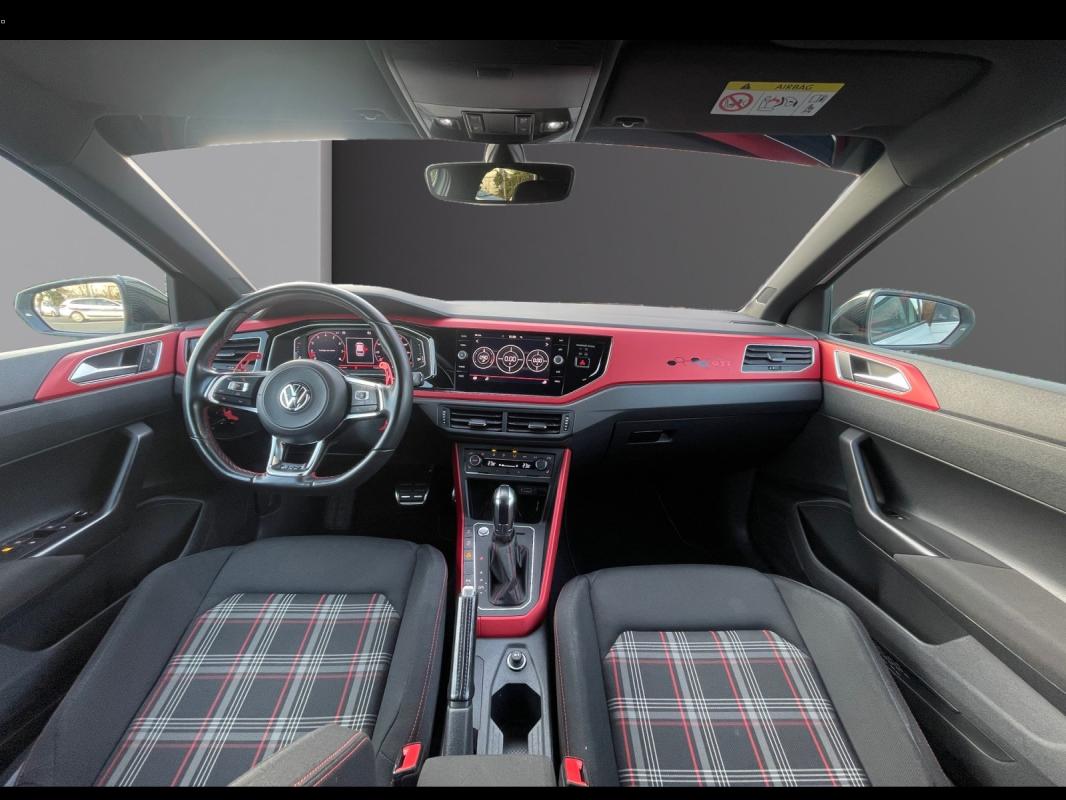 Volkswagen Polo 2.0 TSI 200 SS DSG6 GTI