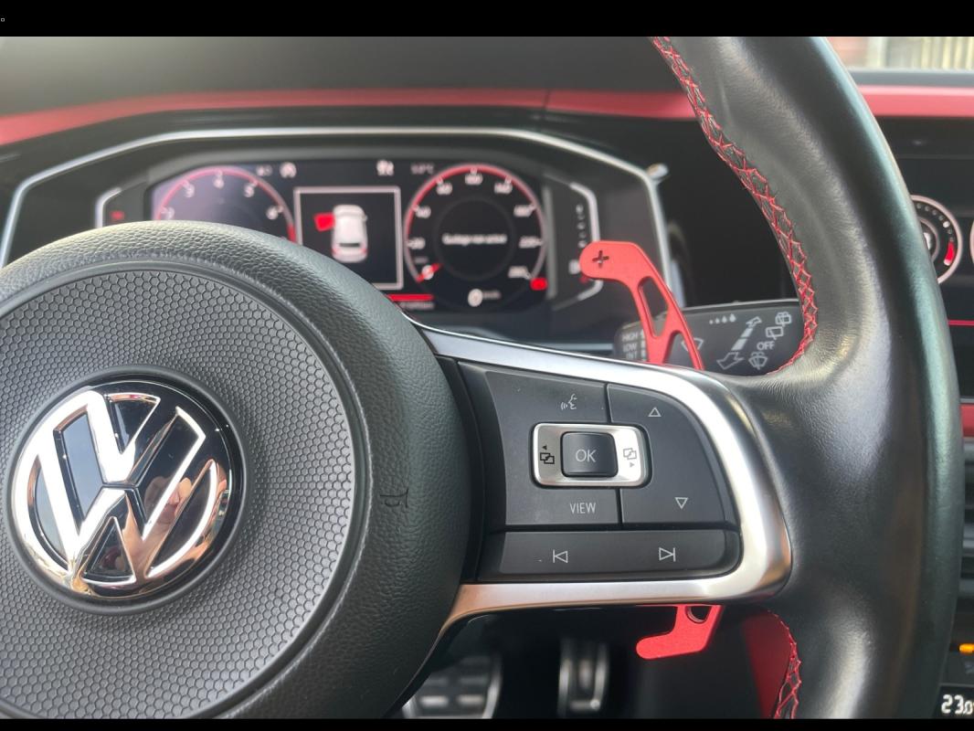 Volkswagen Polo 2.0 TSI 200 SS DSG6 GTI