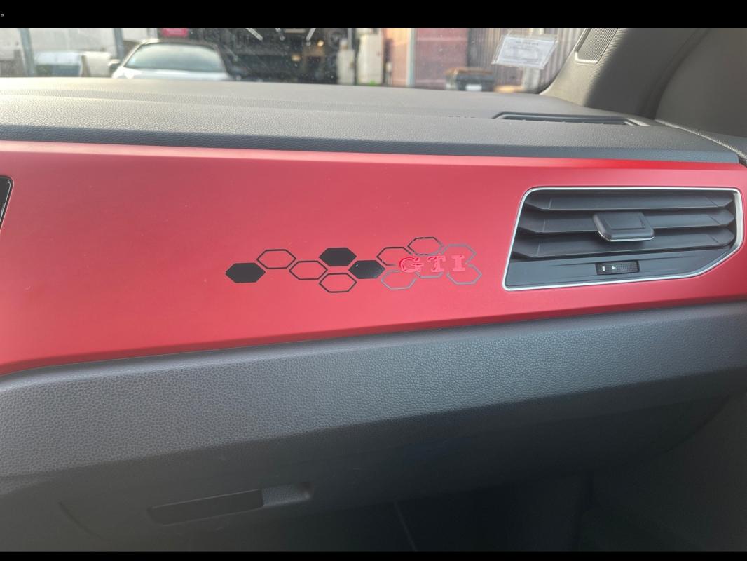 Volkswagen Polo 2.0 TSI 200 SS DSG6 GTI