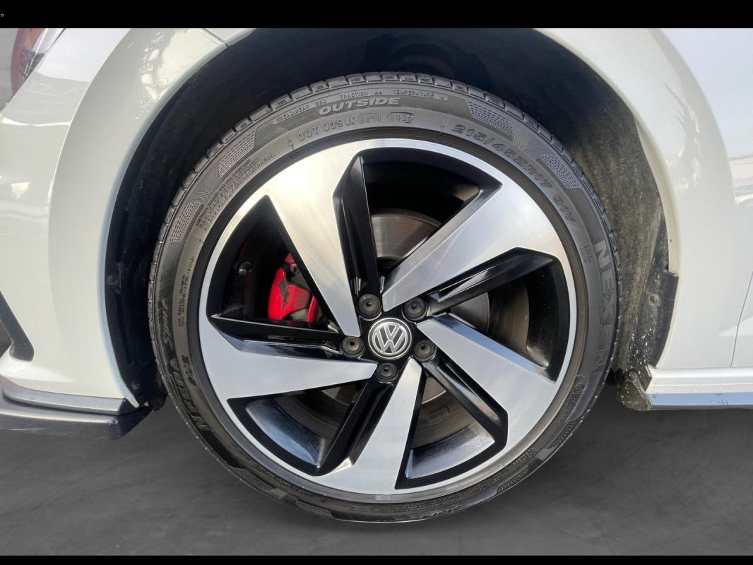 Volkswagen Polo 2.0 TSI 200 SS DSG6 GTI