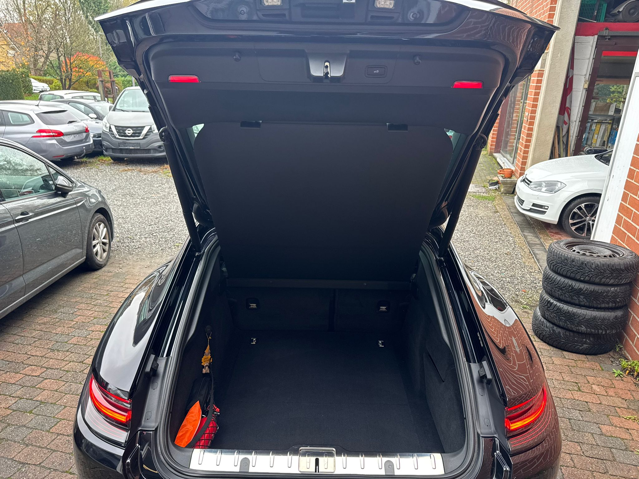Porsche Panamera 4 Hybride