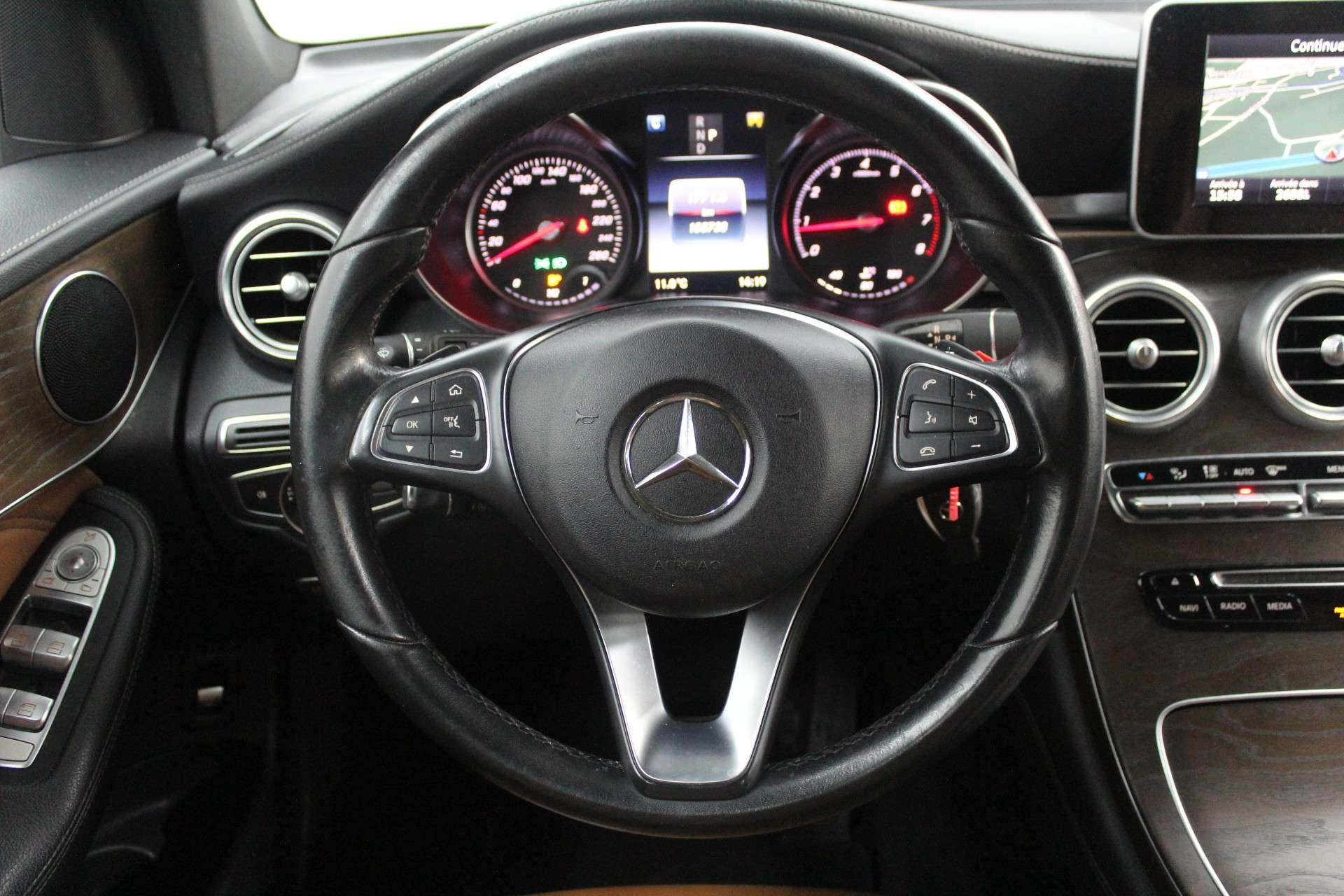 Mercedes-Benz GLC 250 GLC 250 4-Matic * AMG * PANO * GARANTIE *