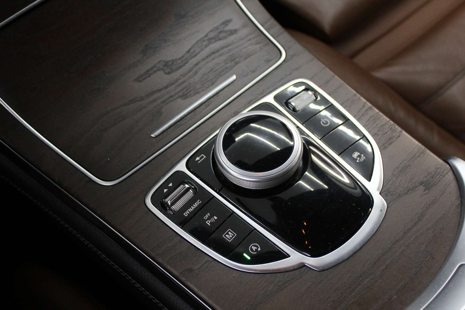 Mercedes-Benz GLC 250 GLC 250 4-Matic * AMG * PANO * GARANTIE *