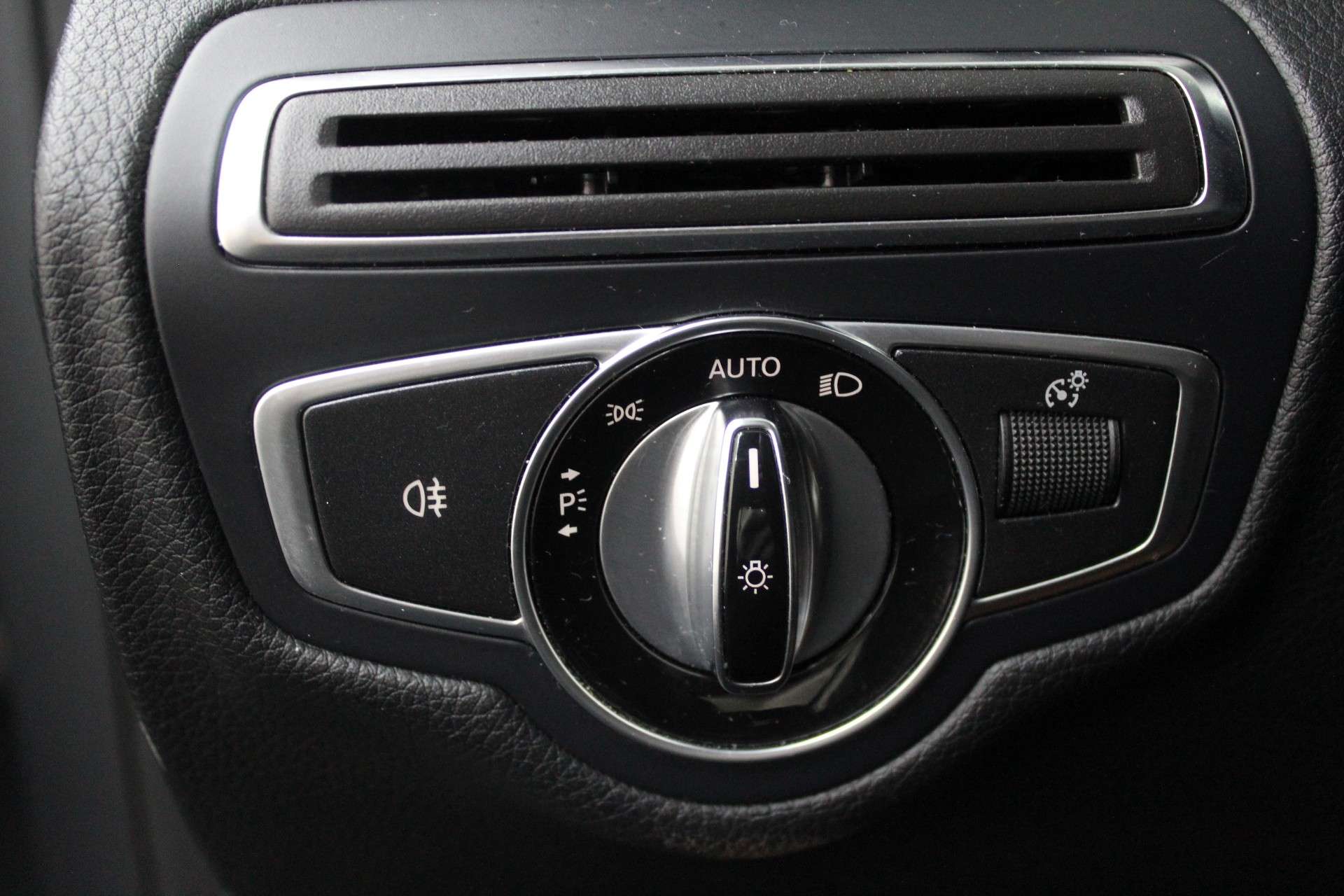 Mercedes-Benz GLC 250 GLC 250 4-Matic * AMG * PANO * GARANTIE *