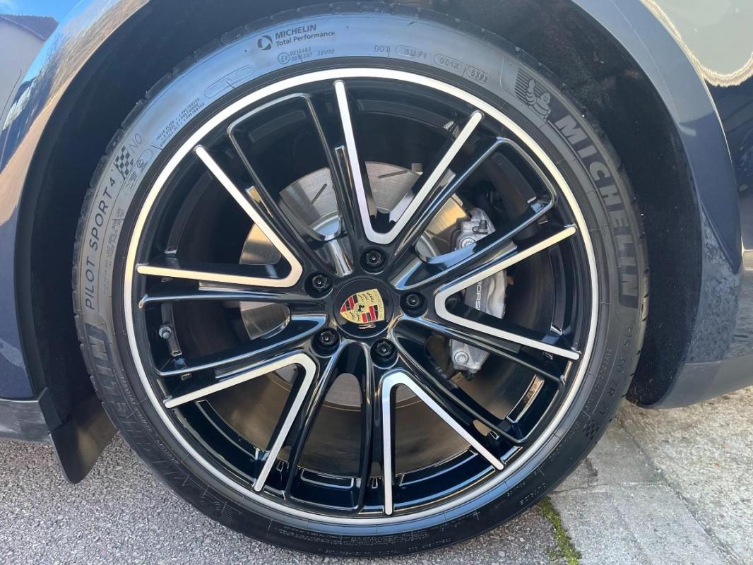 Porsche Panamera 4 V6 462ch E-Hybrid Edition 10 ans | Ent. exclusifs en Centre Porsche Française