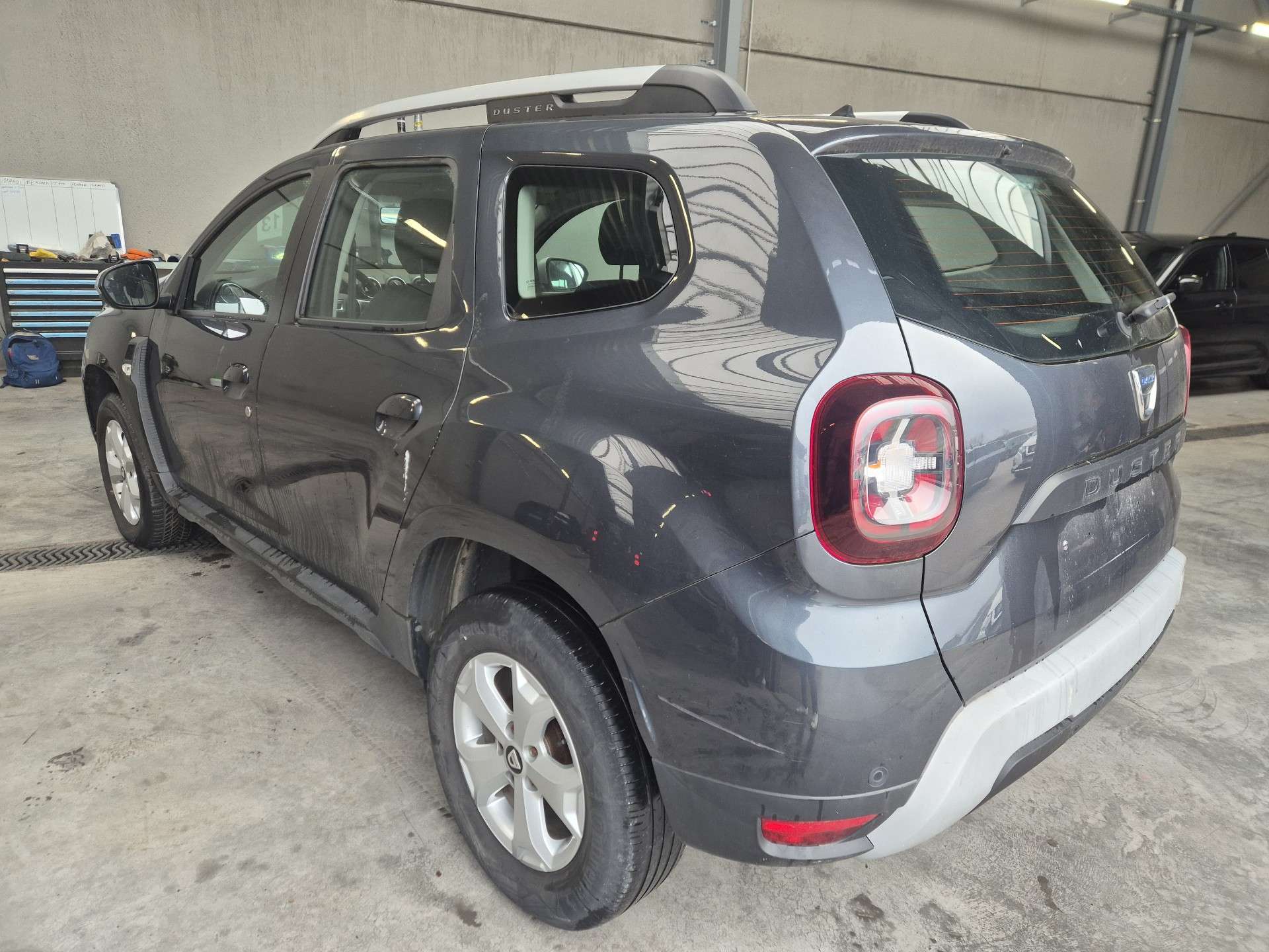 Dacia Duster 1.0 TCe Access GPF // MARCHAND OU EXPORT