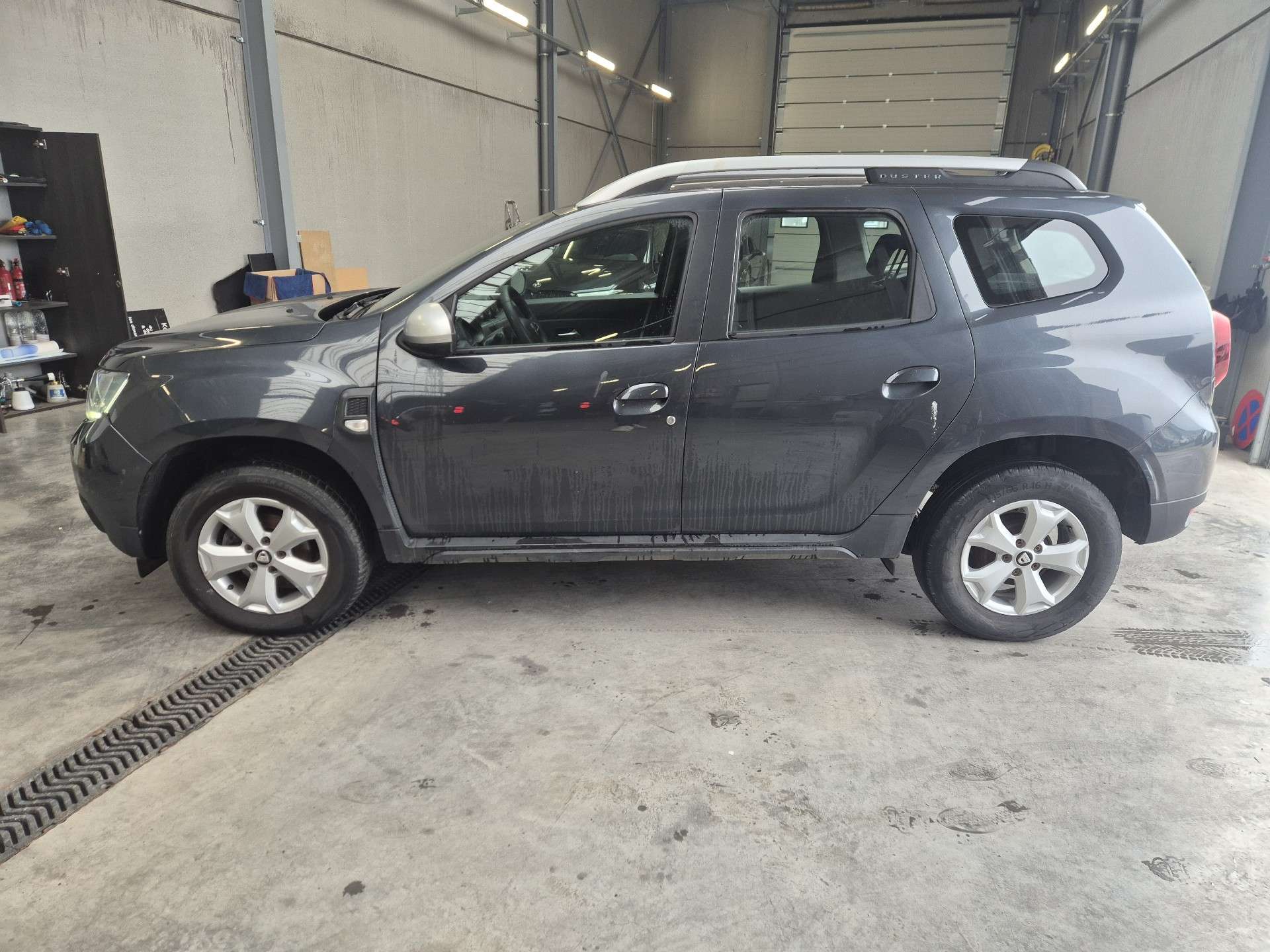 Dacia Duster 1.0 TCe Access GPF // MARCHAND OU EXPORT
