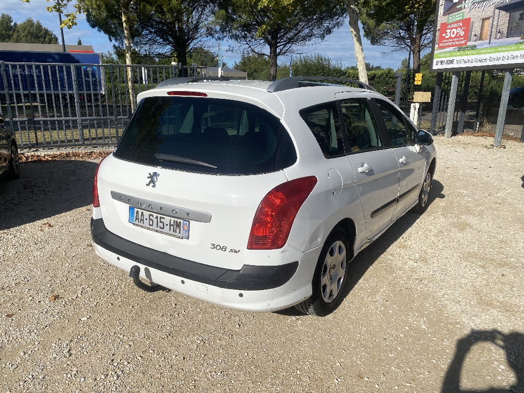 Peugeot 308 1.6 HDi 110ch BLUE LION Confort