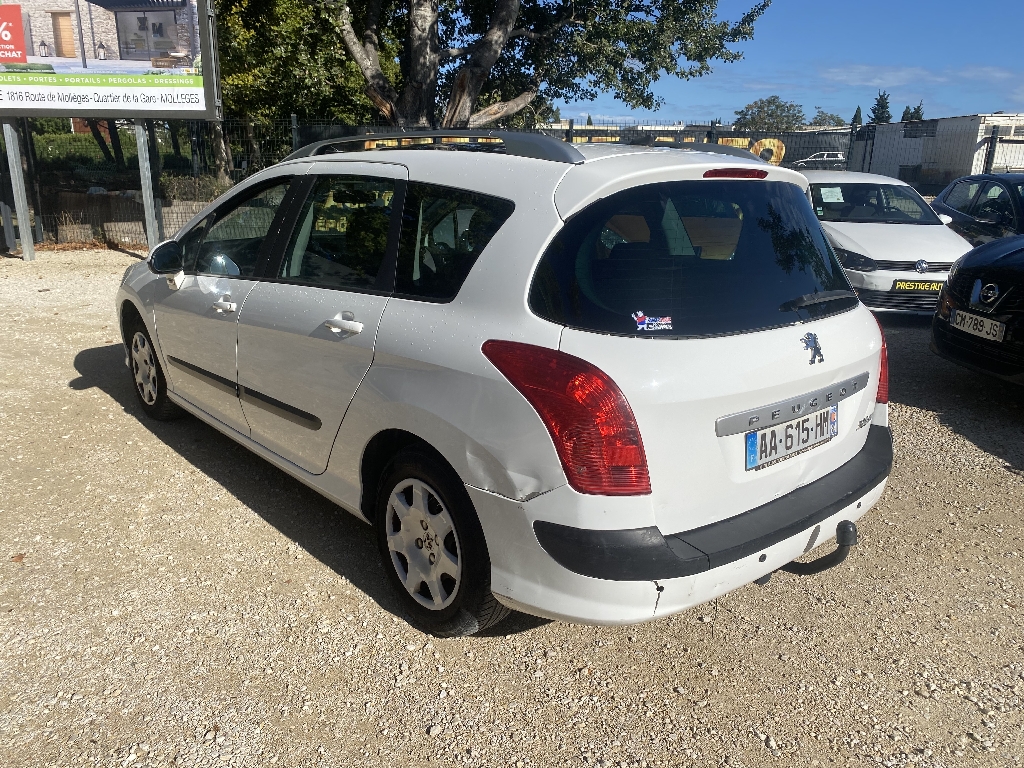 Peugeot 308 1.6 HDi 110ch BLUE LION Confort