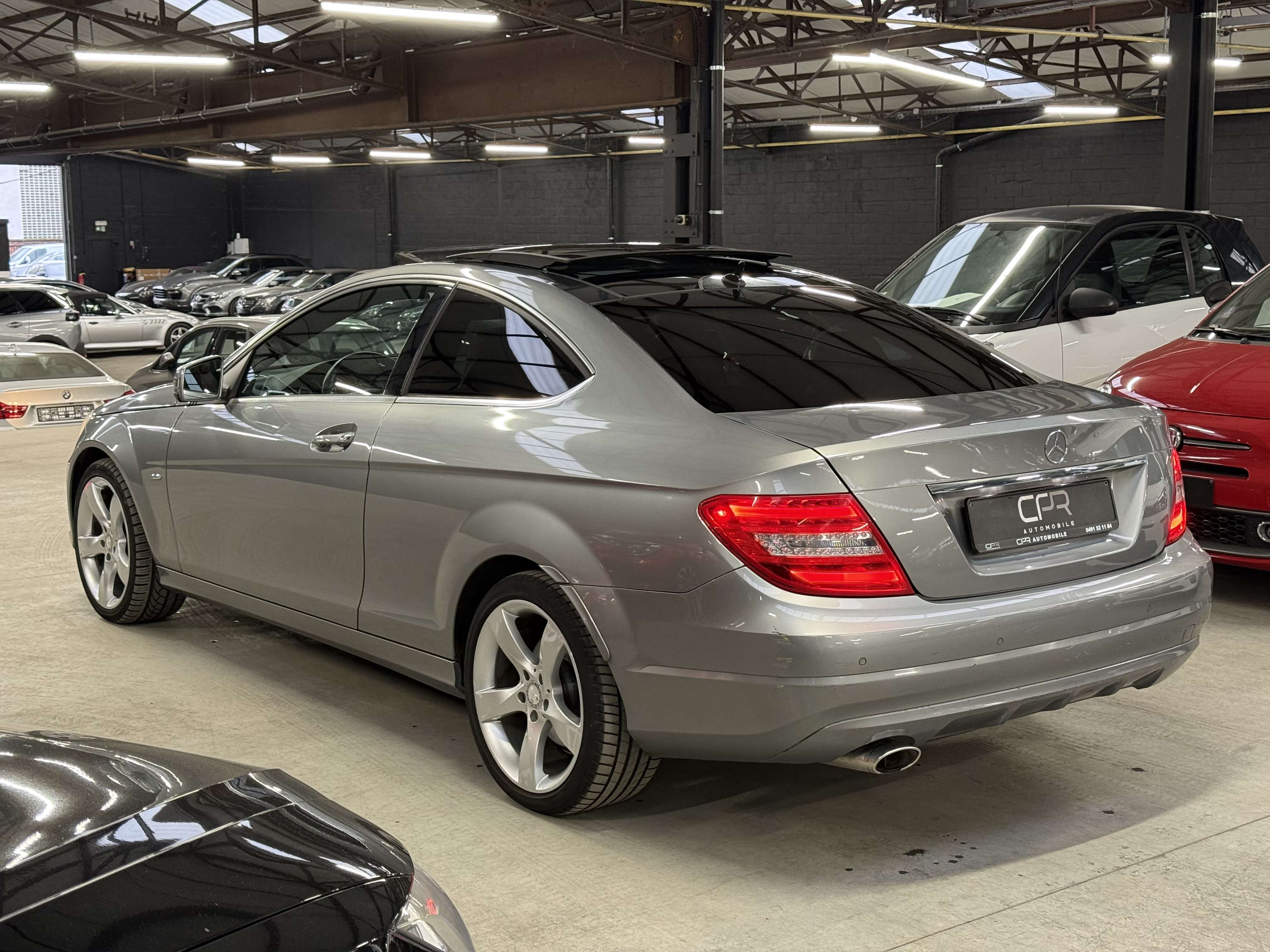 Mercedes-Benz C 220 CDI * TVA * 1ER PROP * TOIT PANO * SIEGE CH * CUIR
