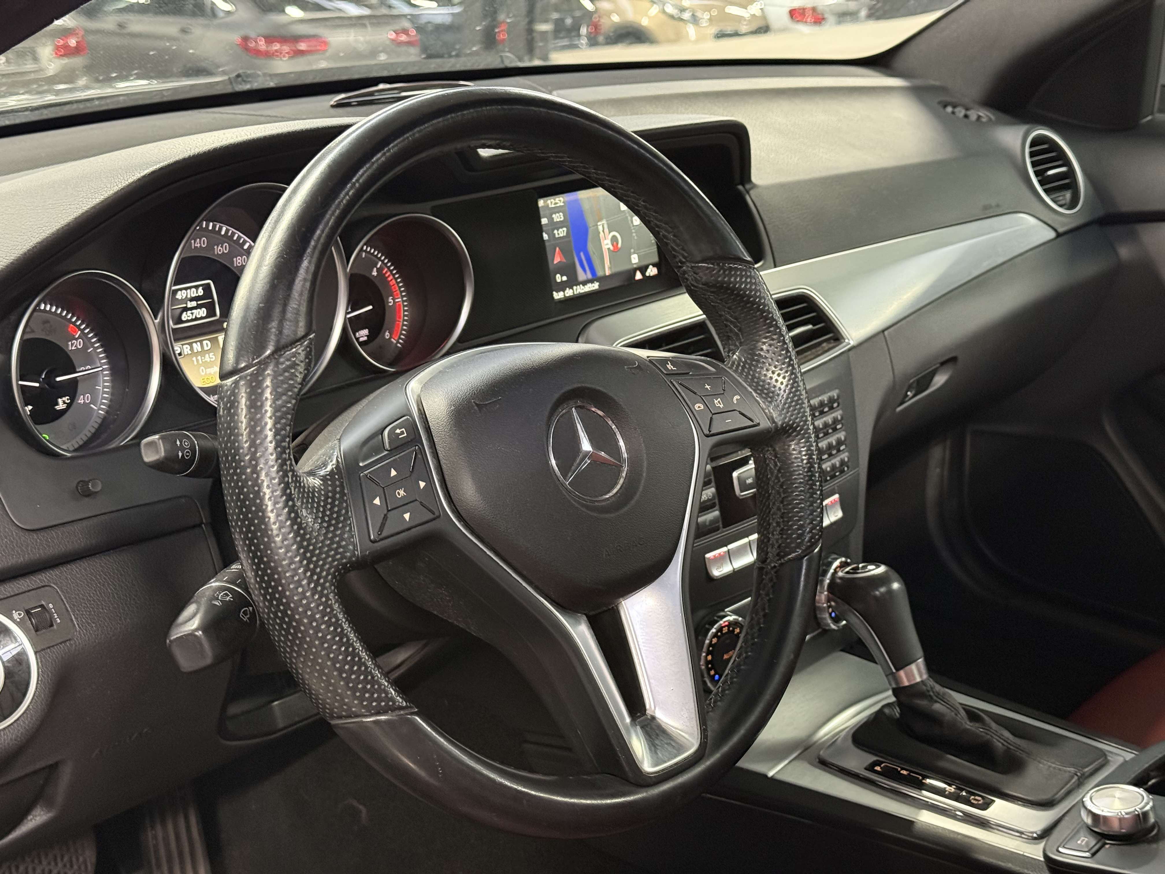 Mercedes-Benz C 220 CDI * TVA * 1ER PROP * TOIT PANO * SIEGE CH * CUIR