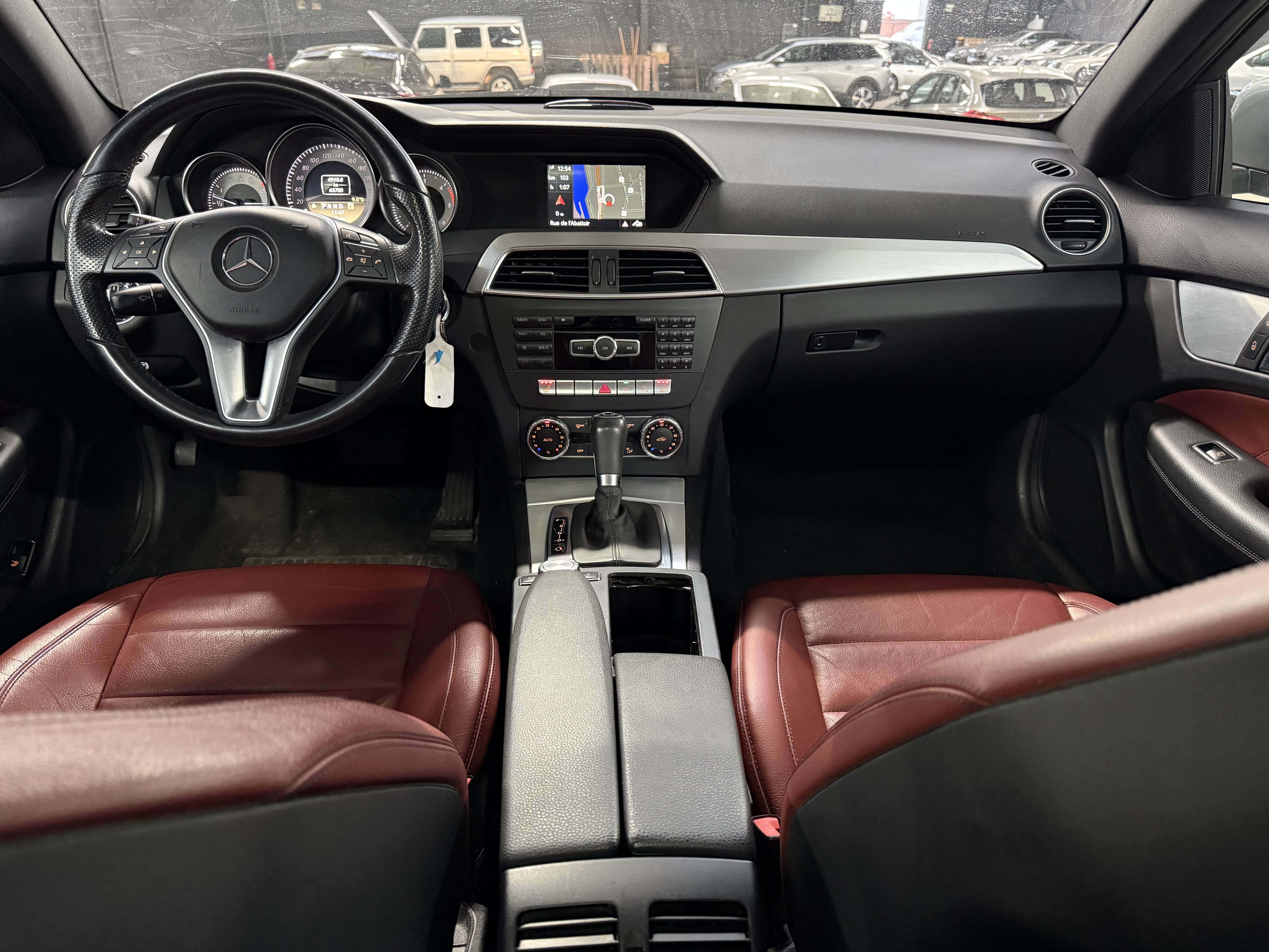 Mercedes-Benz C 220 CDI * TVA * 1ER PROP * TOIT PANO * SIEGE CH * CUIR