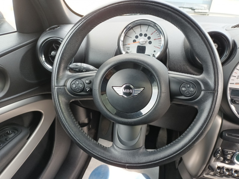 Mini PACEMAN COOPER D 112CH