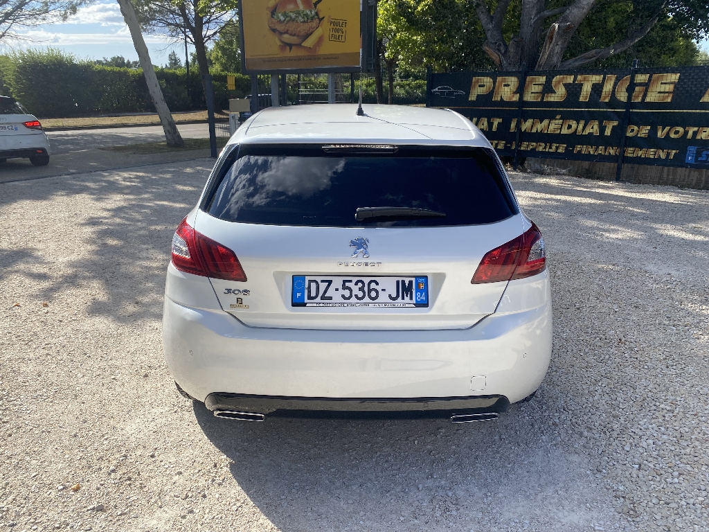 Peugeot 308 1.6 BlueHDi 120ch EAT6 STYLE