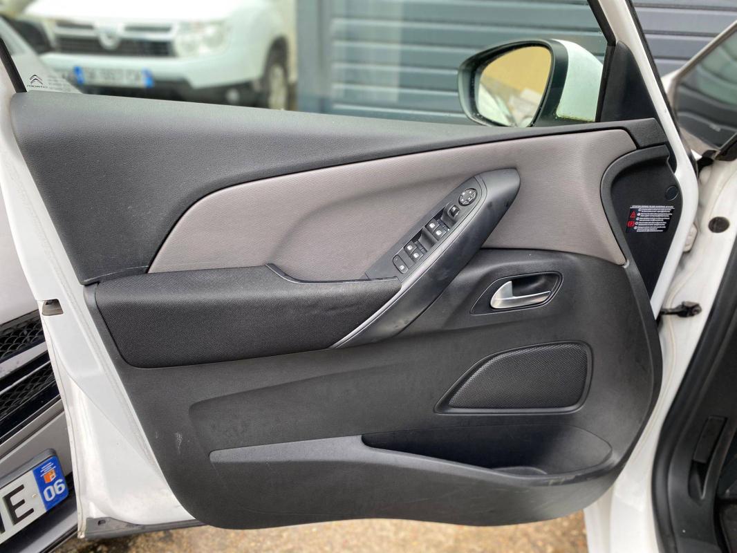 Citroen C4 II e-HDi 115ch Attraction ETG6