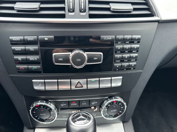 Mercedes-Benz Classe C III (2) 200 CDI BLUEEFFICIENCY AVANTGARDE 7G-TRONIC
