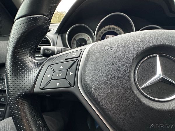 Mercedes-Benz Classe C III (2) 200 CDI BLUEEFFICIENCY AVANTGARDE 7G-TRONIC