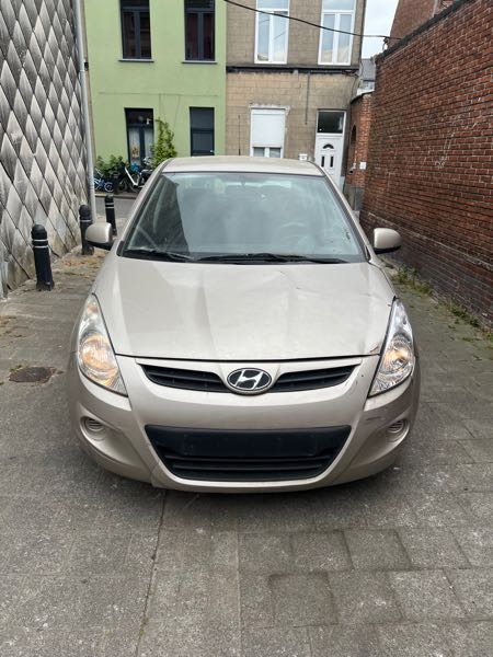 Hyundai I20 1.4 CRDI 75 PACK CLIM ESP 5P