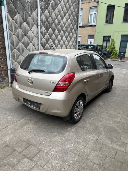 Hyundai I20 1.4 CRDI 75 PACK CLIM ESP 5P