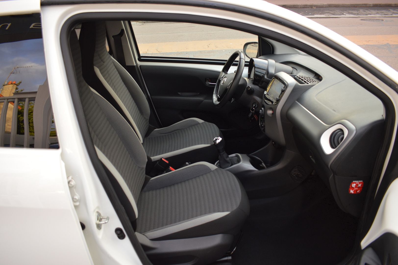 Toyota AYGO 1.0 VVT-I 72CH X-CITE 5P