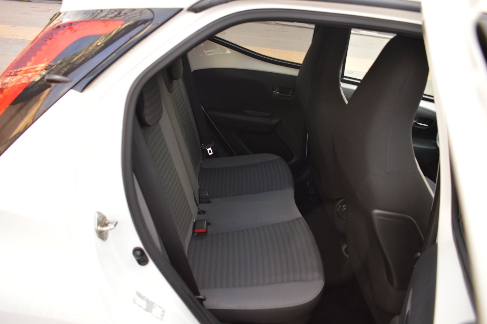 Toyota AYGO 1.0 VVT-I 72CH X-CITE 5P
