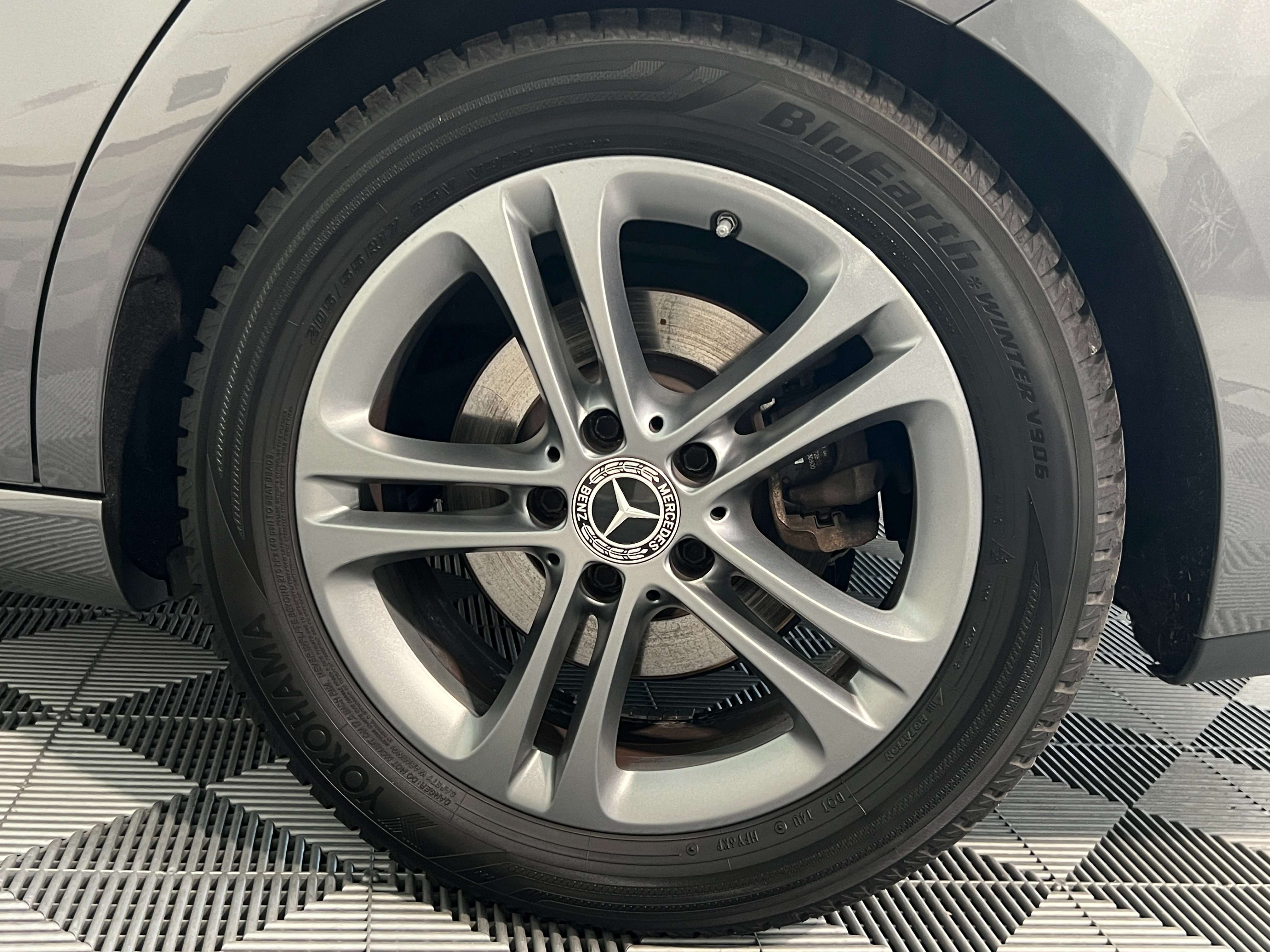 Mercedes-Benz CLA 180 d/GPS/ FULL LED/PDC AV+ARR+CAM/HAYON ELEC/CLIM AUT