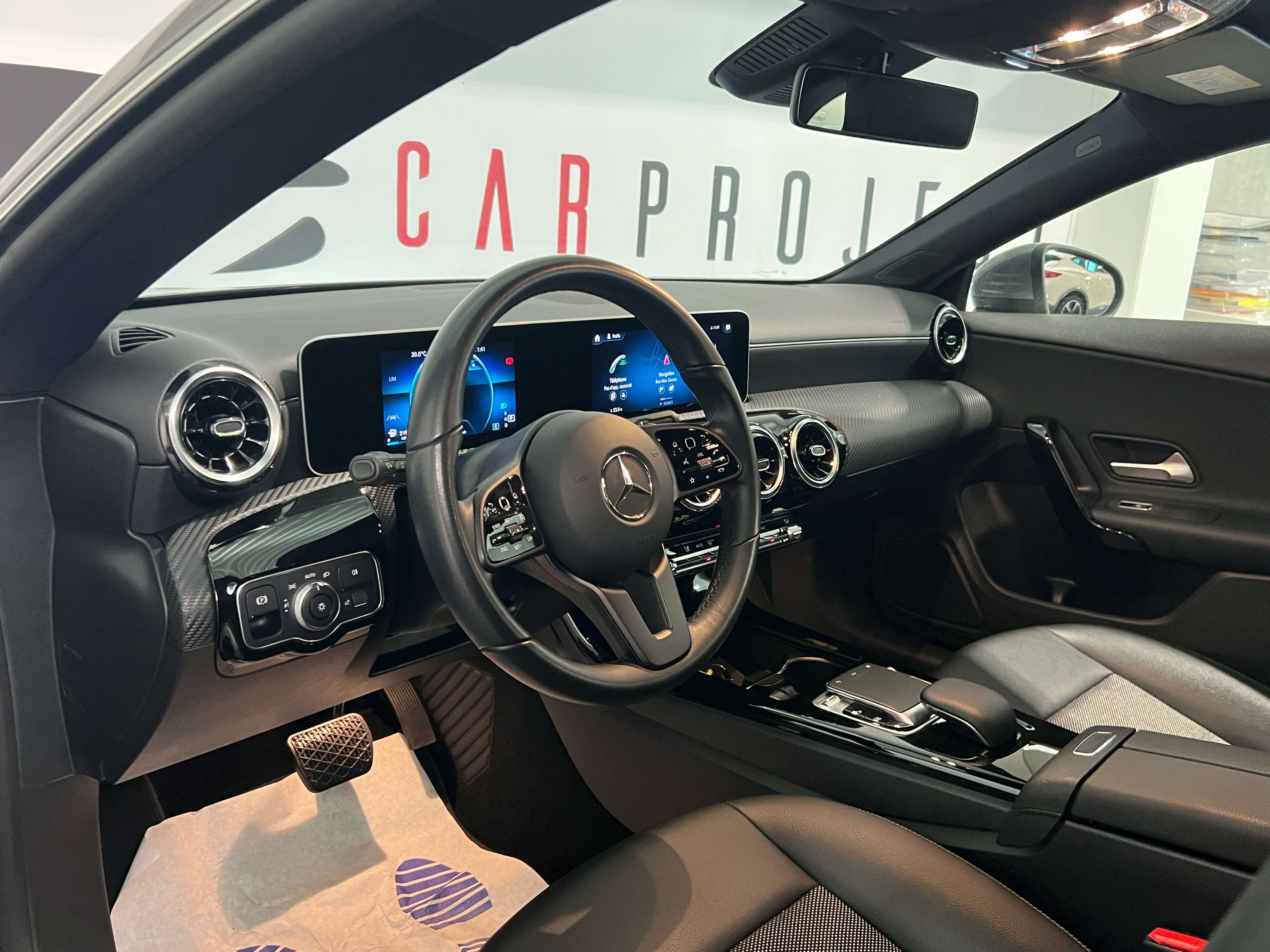 Mercedes-Benz CLA 180 d/GPS/ FULL LED/PDC AV+ARR+CAM/HAYON ELEC/CLIM AUT