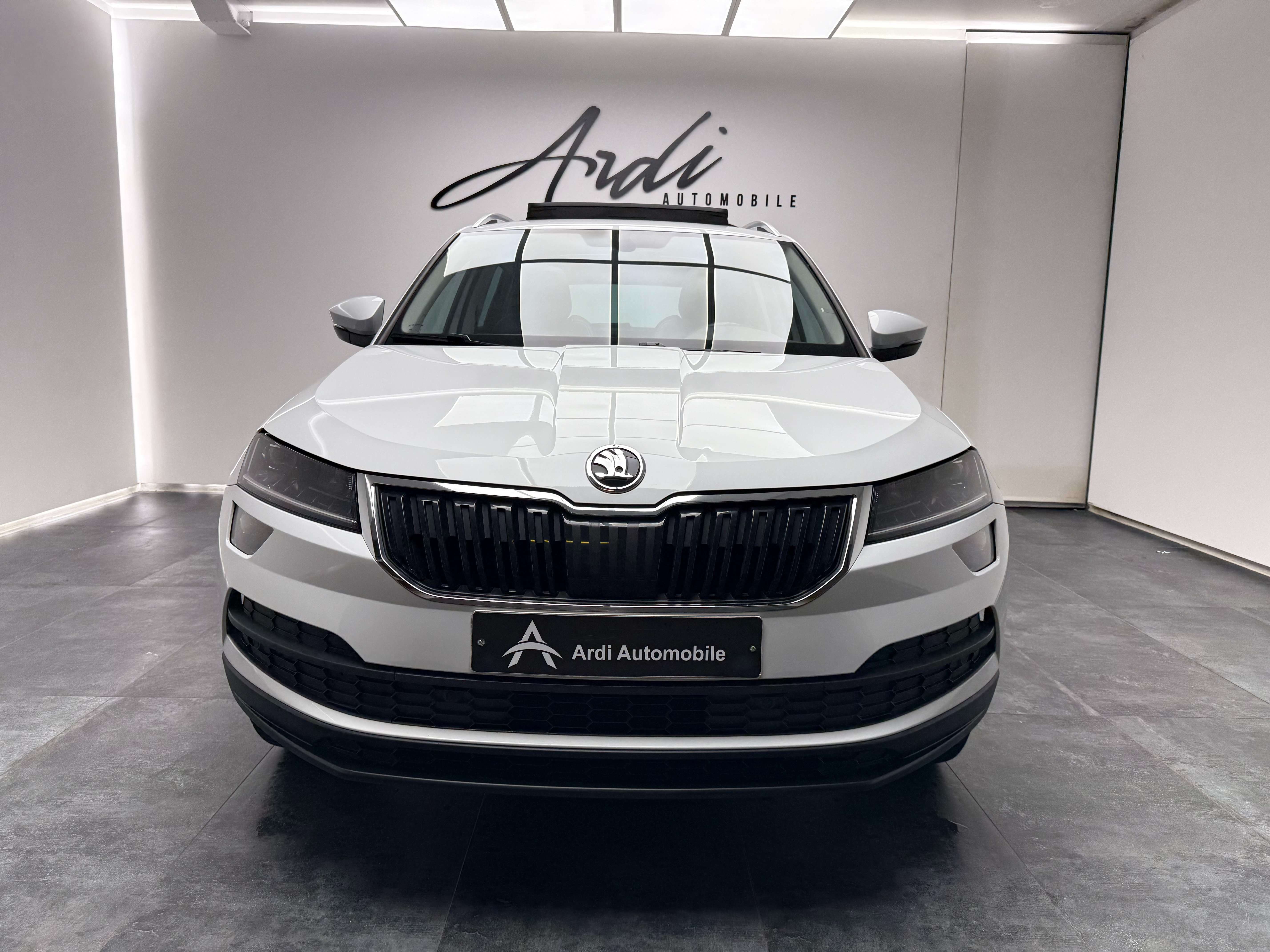 Skoda Karoq 1.0 TSI DSG *CARPLAY*CAMERA*SIEGES CHAUFF*GARANTIE