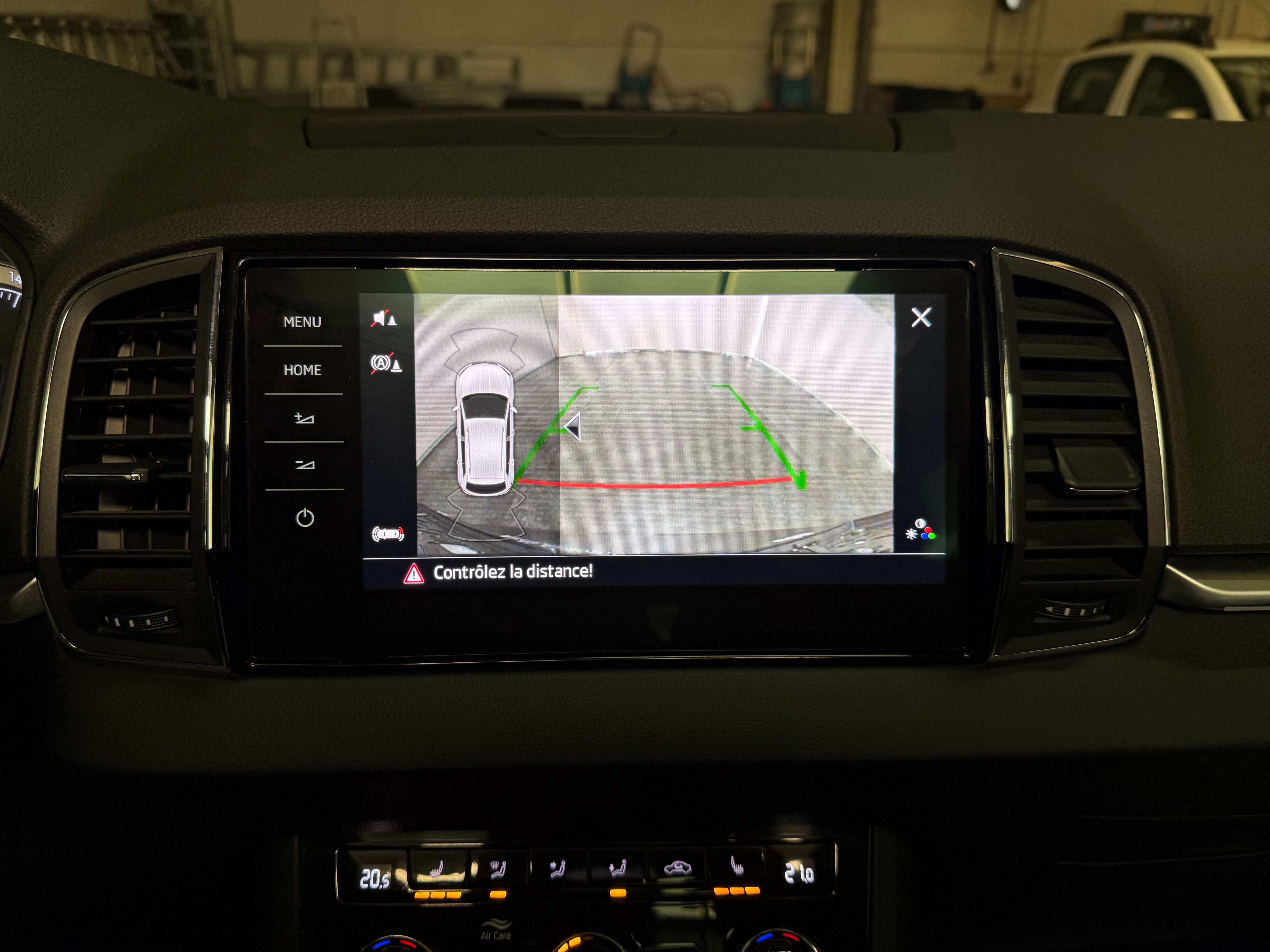Skoda Karoq 1.0 TSI DSG *CARPLAY*CAMERA*SIEGES CHAUFF*GARANTIE