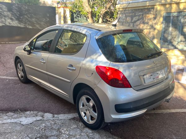 Peugeot 207 (2) 1.4 VTI 16V 95 PREMIUM 5P