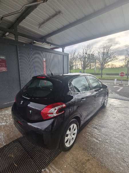 Peugeot 208 (2) 1.0 PURETECH 68 LIKE 5P
