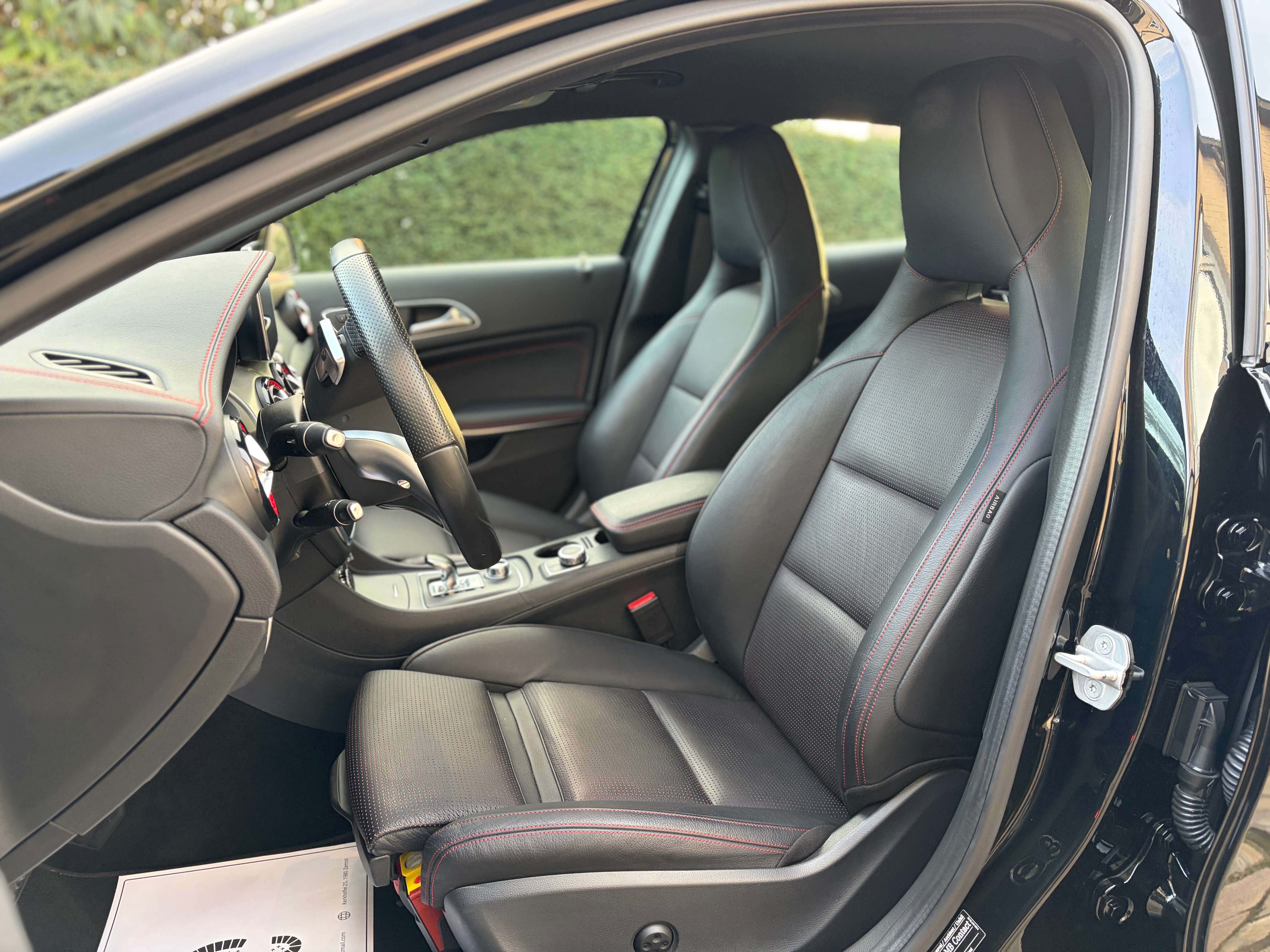 Mercedes-Benz GLA 45 AMG 4-Matic Harman Kardon  ### 67000 km ###