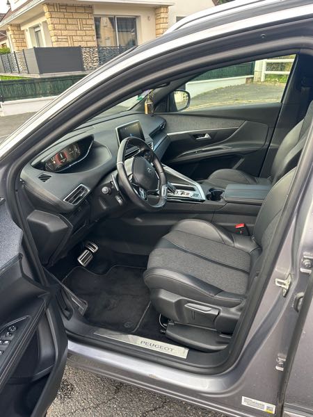 Peugeot 5008 II 1.6 THP 165 S&amp;S GT LINE 5P EAT6