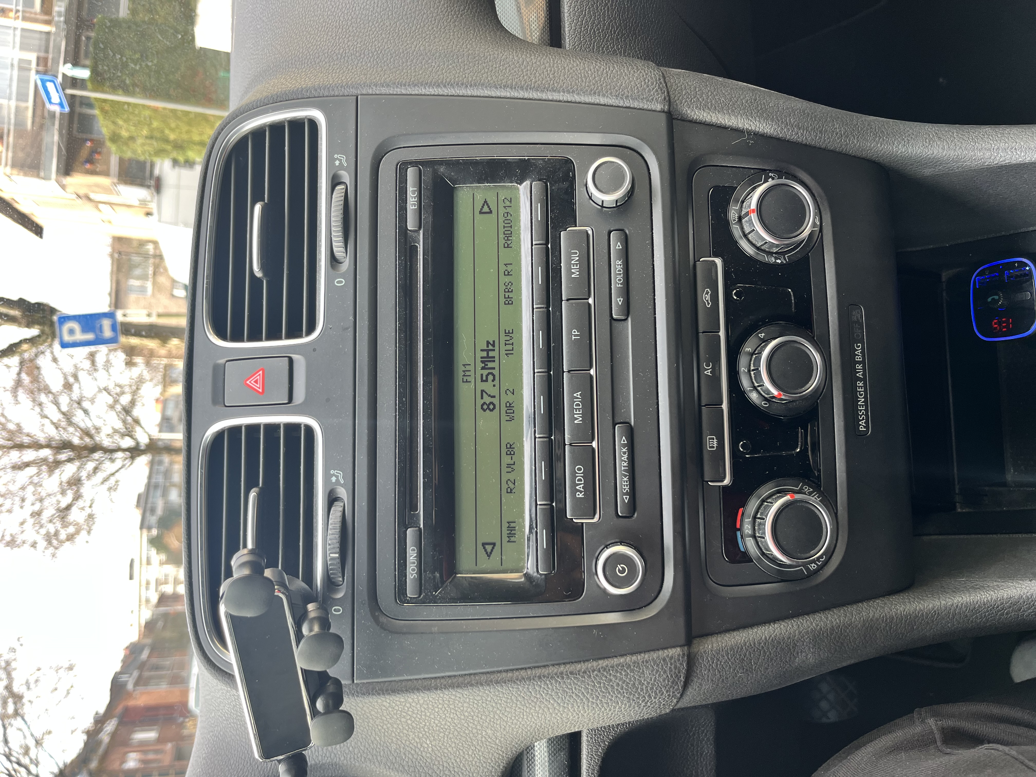 Volkswagen Golf V 1.4 16S TREND 3P